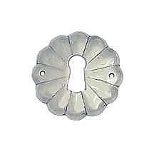 Round Scalloped Keyhole Escutcheon - Polished Nickel