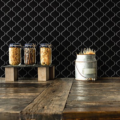 Metro Lantern Glossy Black 9-1/2" x 10-3/4" Porcelain Mosaic Tile - 10 Tiles Per Case - 7.3 Sq. Ft.