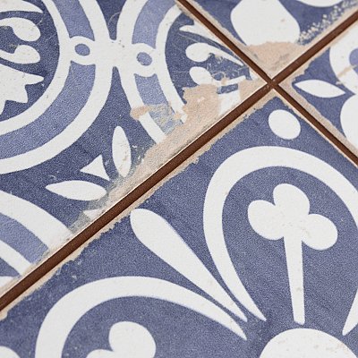 Faenza Azul 13" x 13" Ceramic Tile - Per Case of 10 - 12 Sq. Ft. Per Case