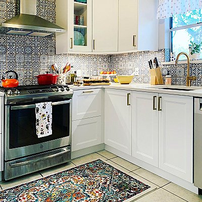 Faenza Azul 13" x 13" Ceramic Tile - Per Case of 10 - 12 Sq. Ft. Per Case