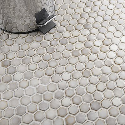 Hudson 1" Hex Dove Grey 11-7/8" x 13-1/4" Porcelain Mosaic Tile -10 Tiles Per Case - 11.2 Sq. Ft.