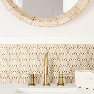 Hudson Due 2" Hex Caffe 10-7/8" x 12-5/8" Porcelain Mosaic Tile -10 Sheets Per Case -9.7 Sq. Ft.