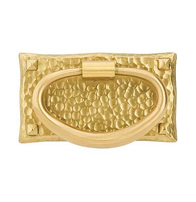 Arts & Crafts Collection Hammered Oval Ring Pull - Satin Brass