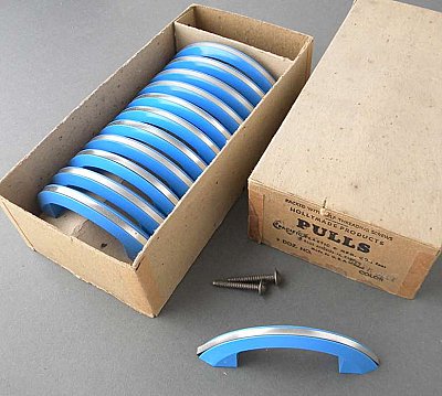 Antique 1950's "Hollymade Products" Blue Catalin Plastic Kitchen Cabinet Pull (Sold individually) - New Old Stock